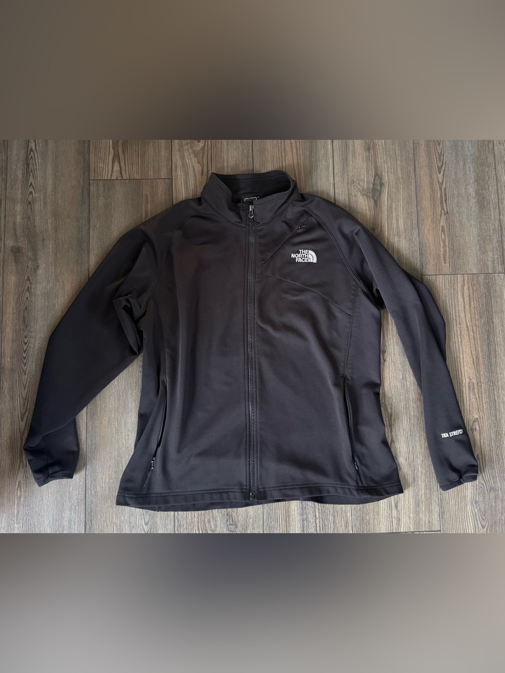 The North Face Women's Black Full-Zip Performance Jacket TKA Stretch